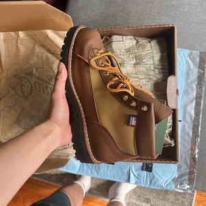 Danner light size 9 men